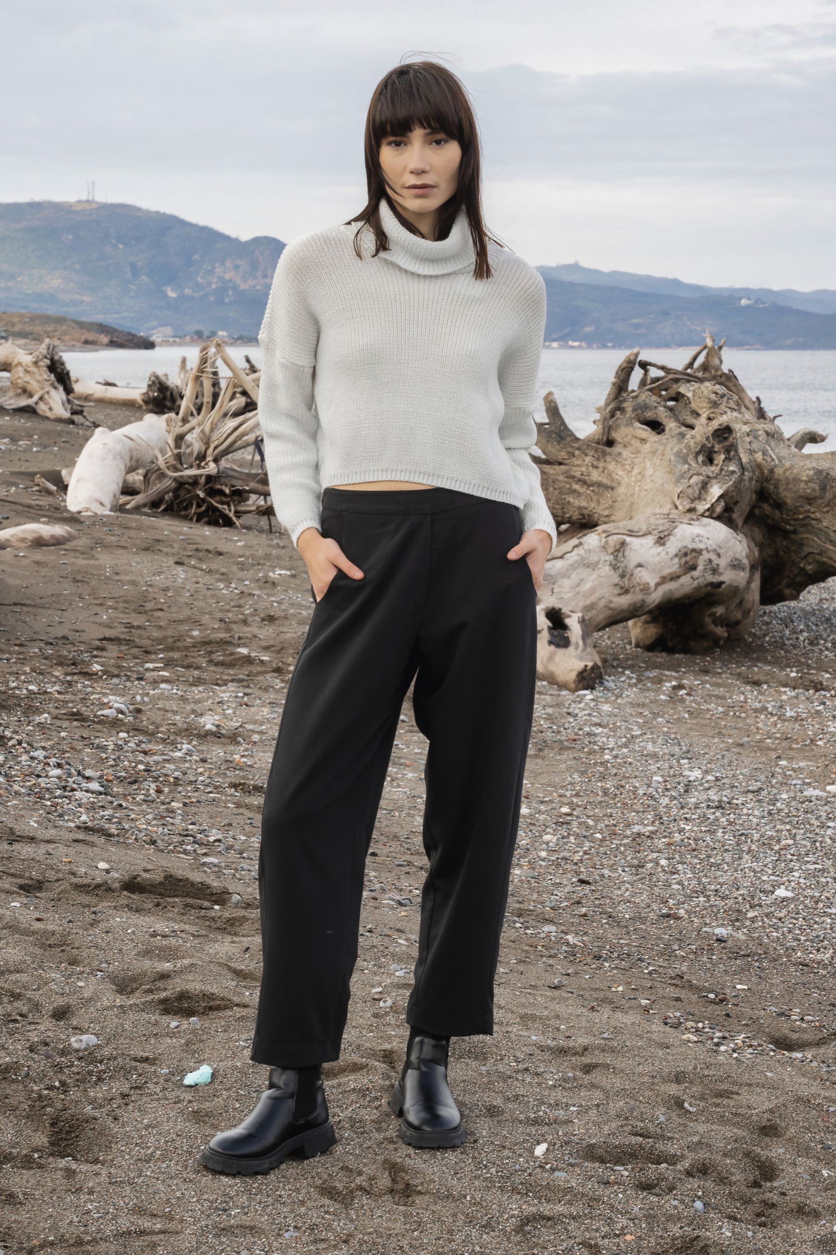 Πλεκτό με ζιβάγκο και glitter - Image 2