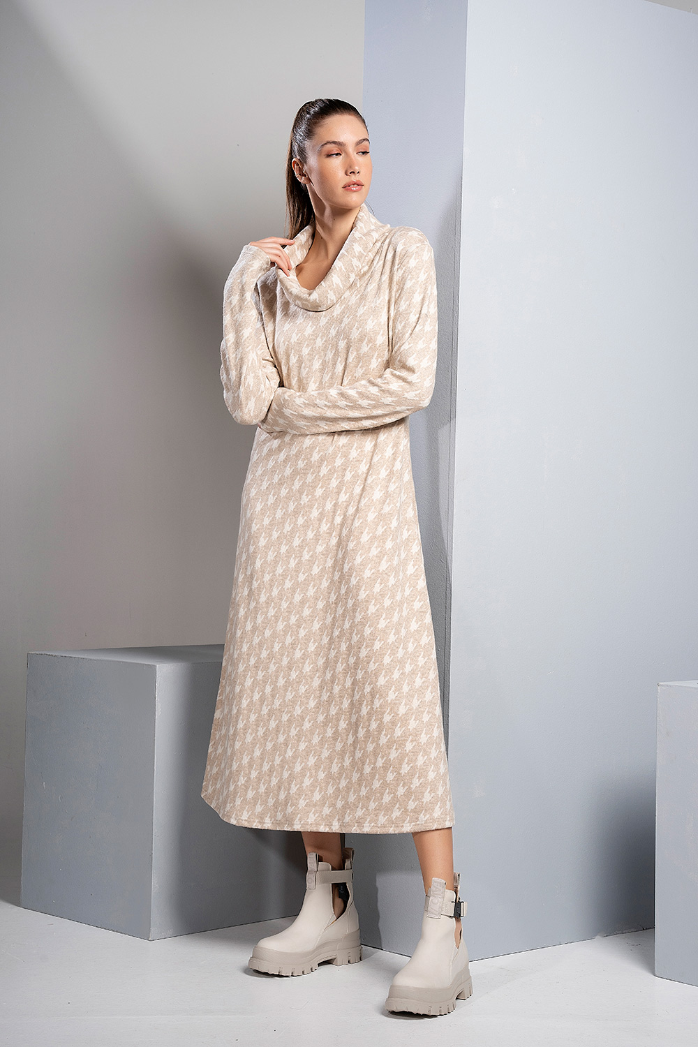 Φόρεμα μαξι εμπριμέ