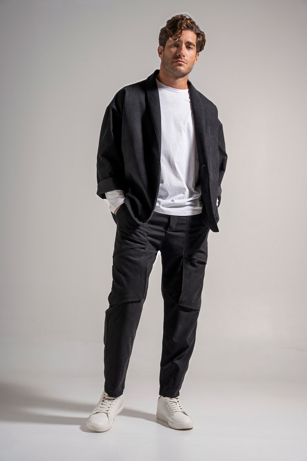 Σακάκι με μαλακό ύφασμα σε σουέντ υφή - Image 6