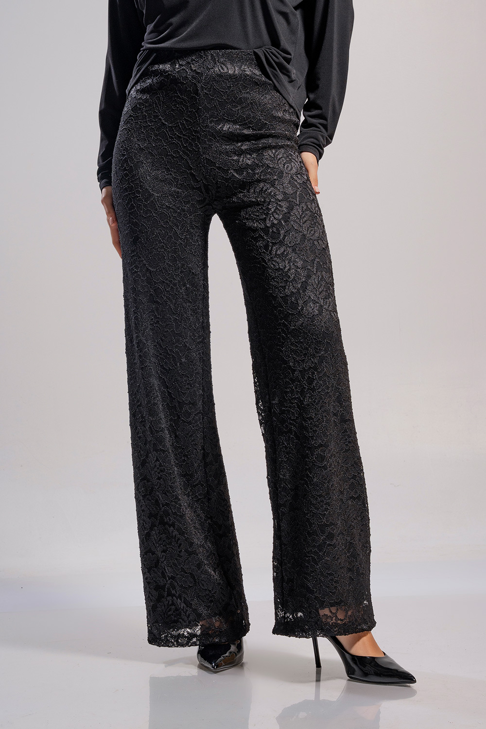 Παντελόνι καμπάνα από δαντέλα - Image 3