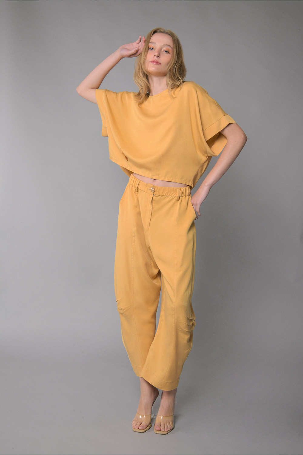 Μπλούζα με κοντό μανίκι loose fit