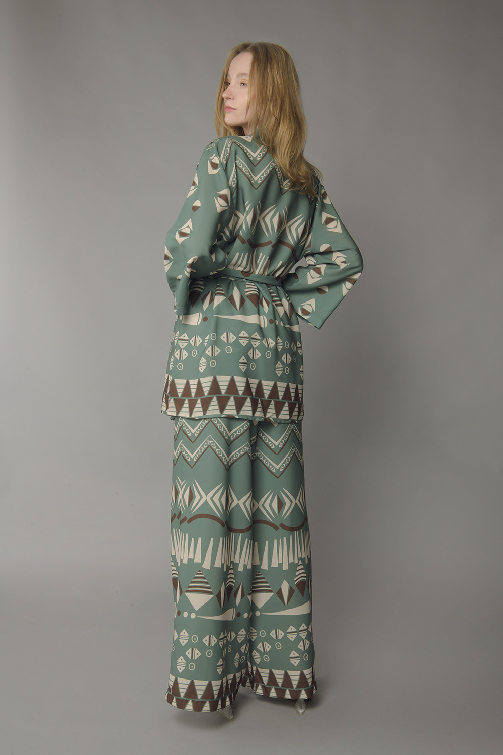 Παντελόνα με φαρδιά γραμμή και graphic μοτίβο - Image 2