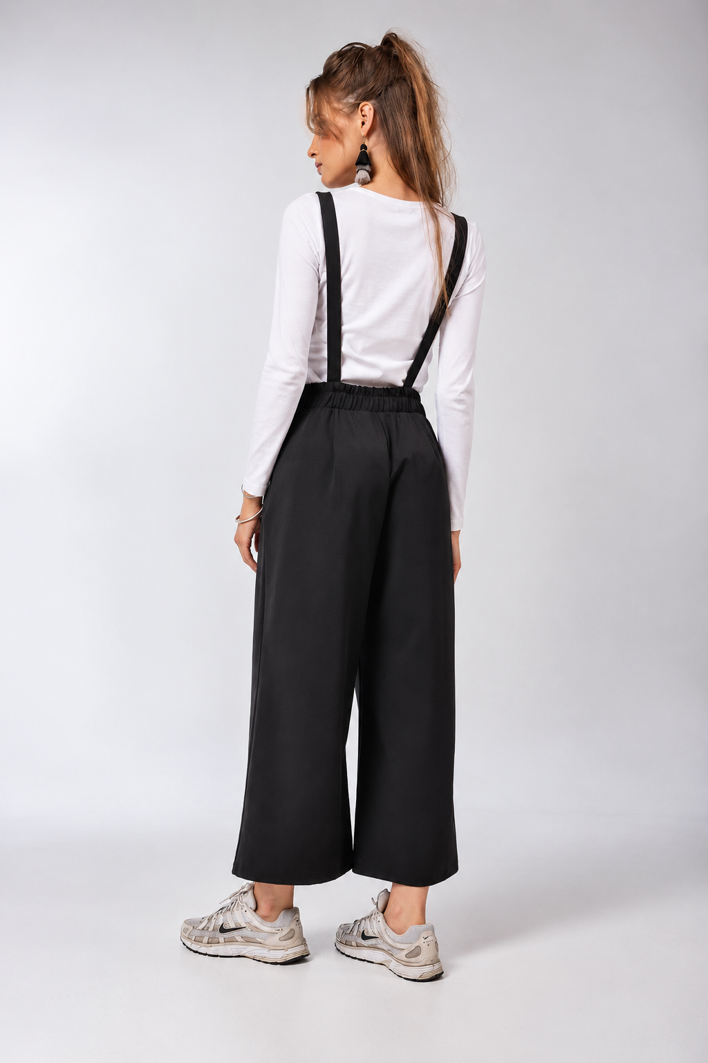 Μαύρη Ολόσωμη Φόρμα με Τιράντες & Wide Leg | Σκόπελος